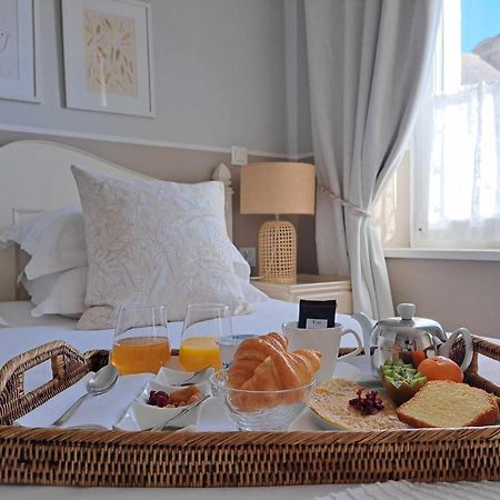 Hotel Traiteur Les Ormes, The Originals Relais Barneville-Carteret Buitenkant foto