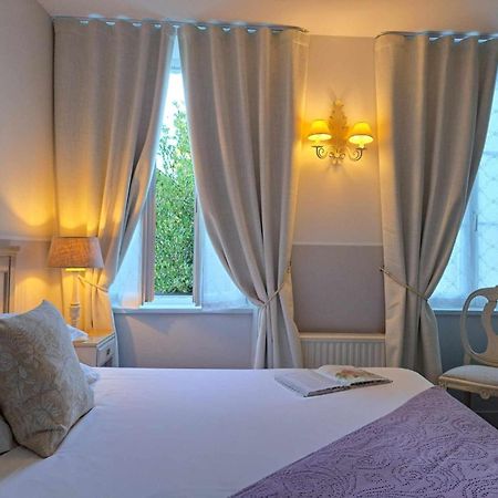Hotel Traiteur Les Ormes, The Originals Relais Barneville-Carteret Buitenkant foto