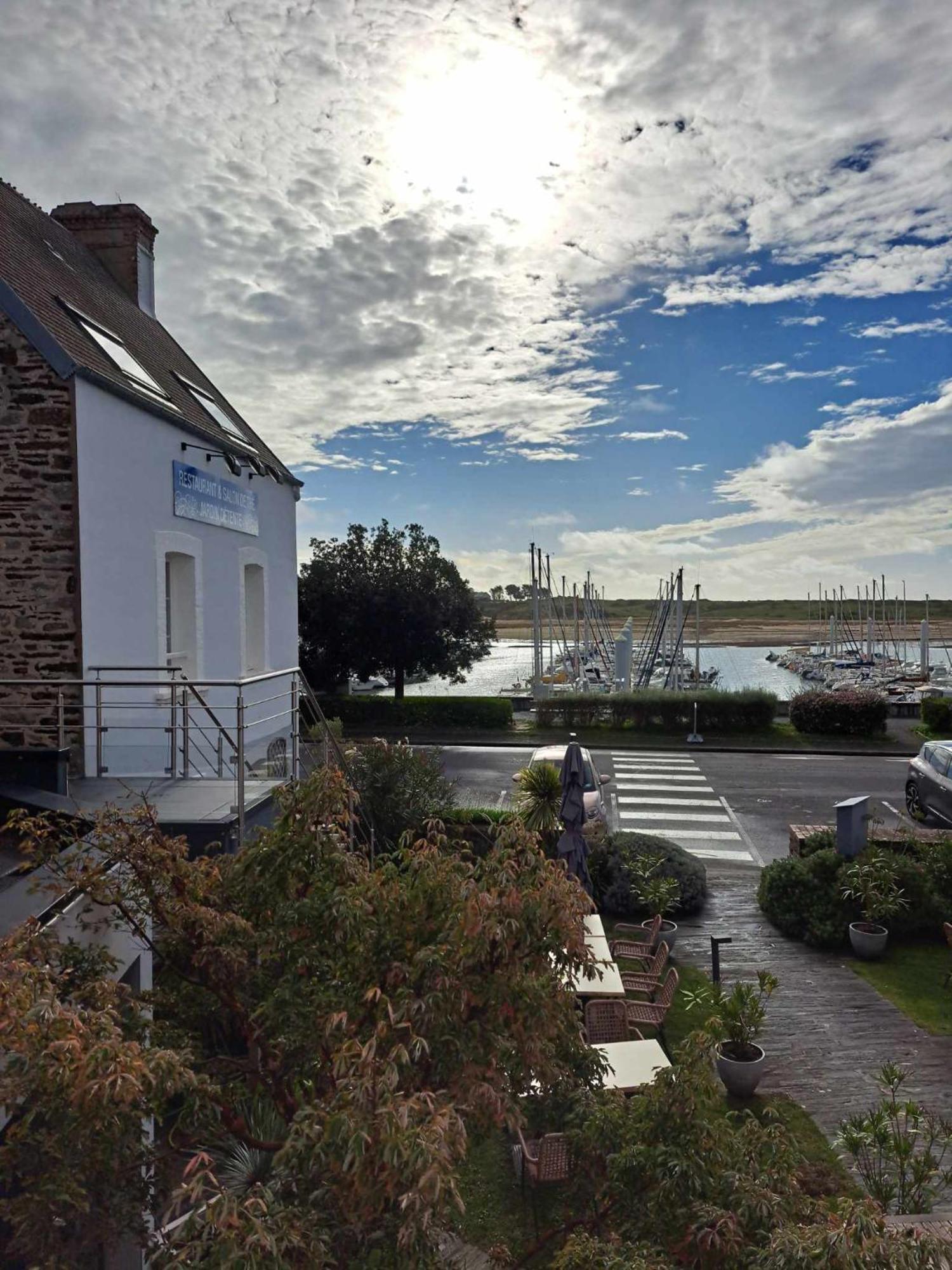 Hotel Traiteur Les Ormes, The Originals Relais Barneville-Carteret Buitenkant foto